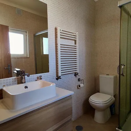 Lovely Townhouse, Just A Short Walk To The Сasa de vacaciones *